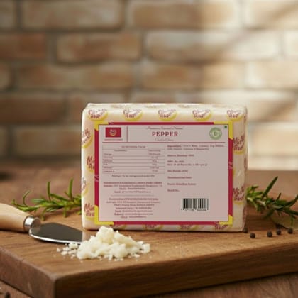 Mishti Gourmet Premium Artisanal Natural Pepper Cheddar Cheese 200g
